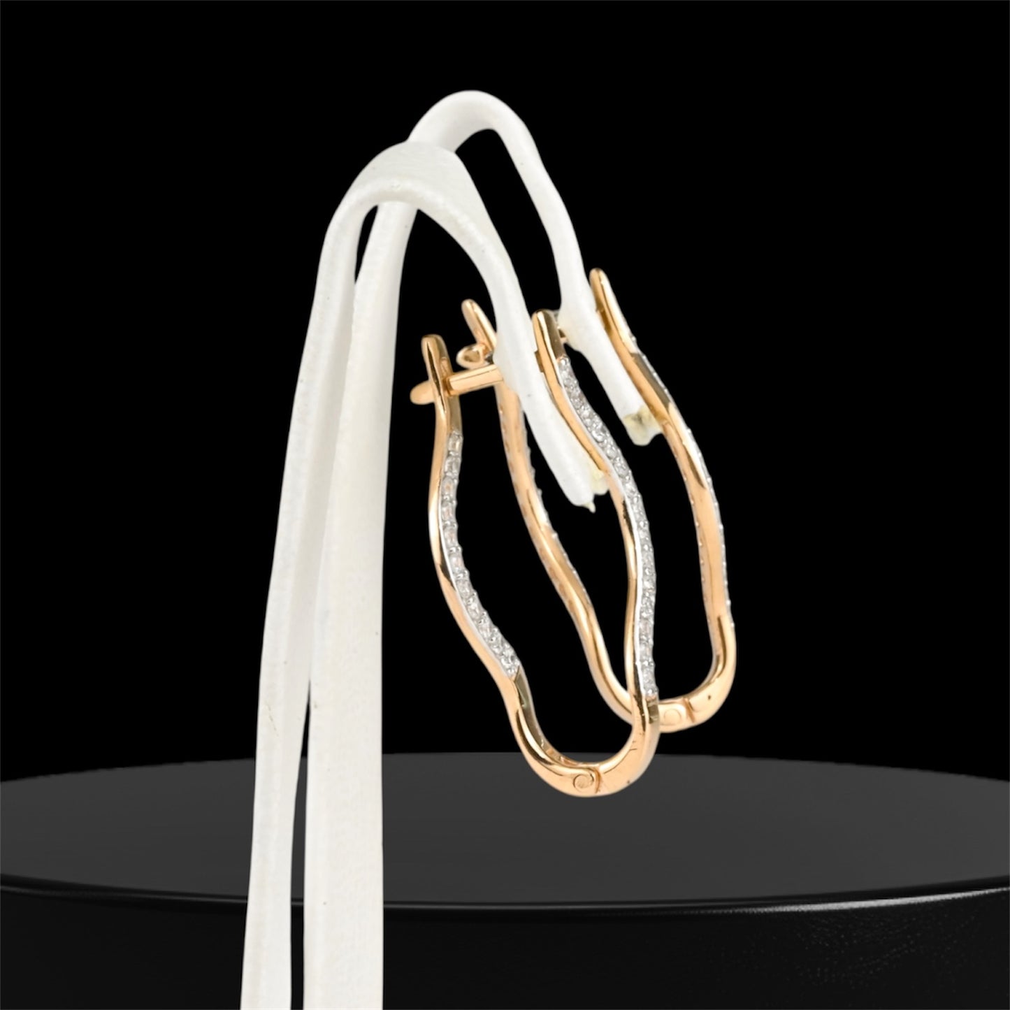 Earrings with Zirconia stones