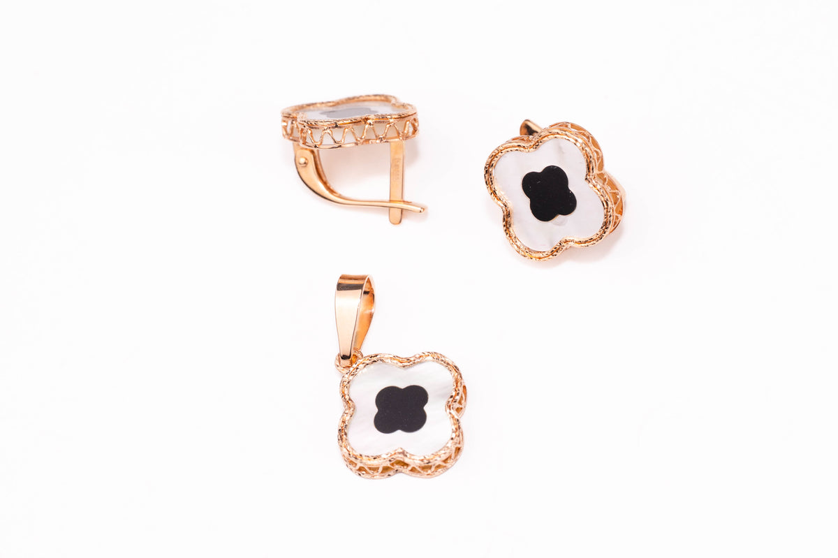 White Flowers Set (Mother of Pearl&Onyx)