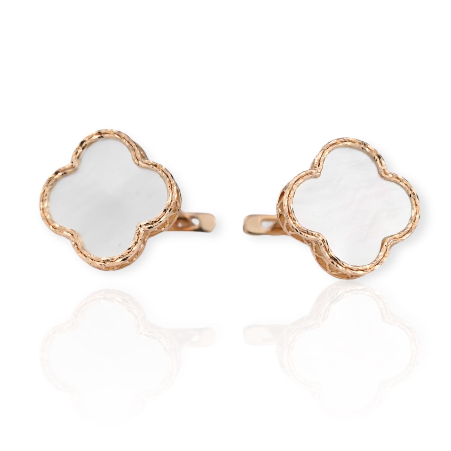 Mother of Pearl clover Earrings