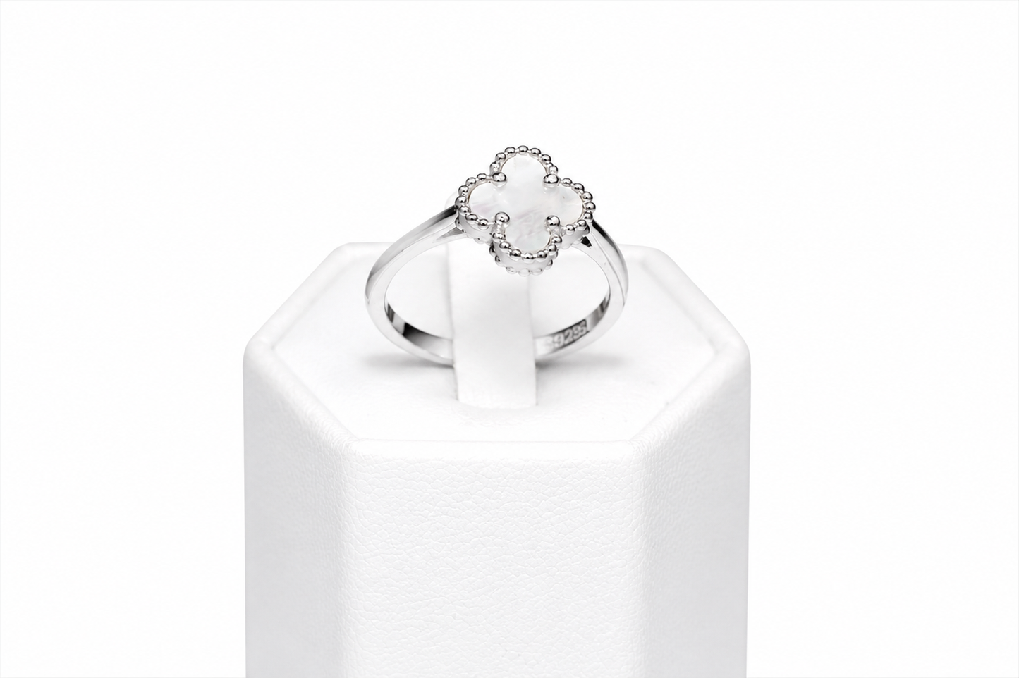 Silver Ring Mother of Pearl Clover