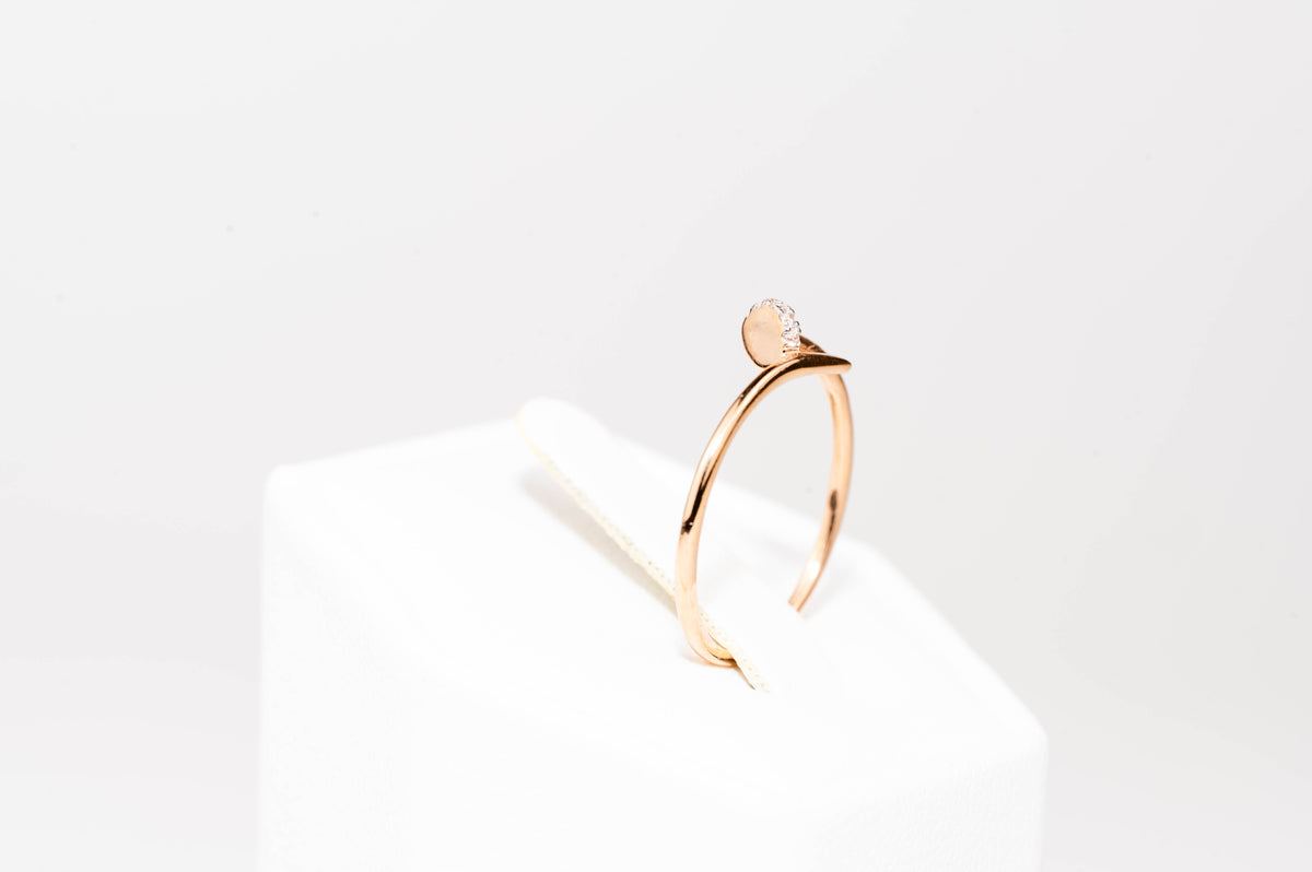 Rose Gold Ring Minimalist Nail