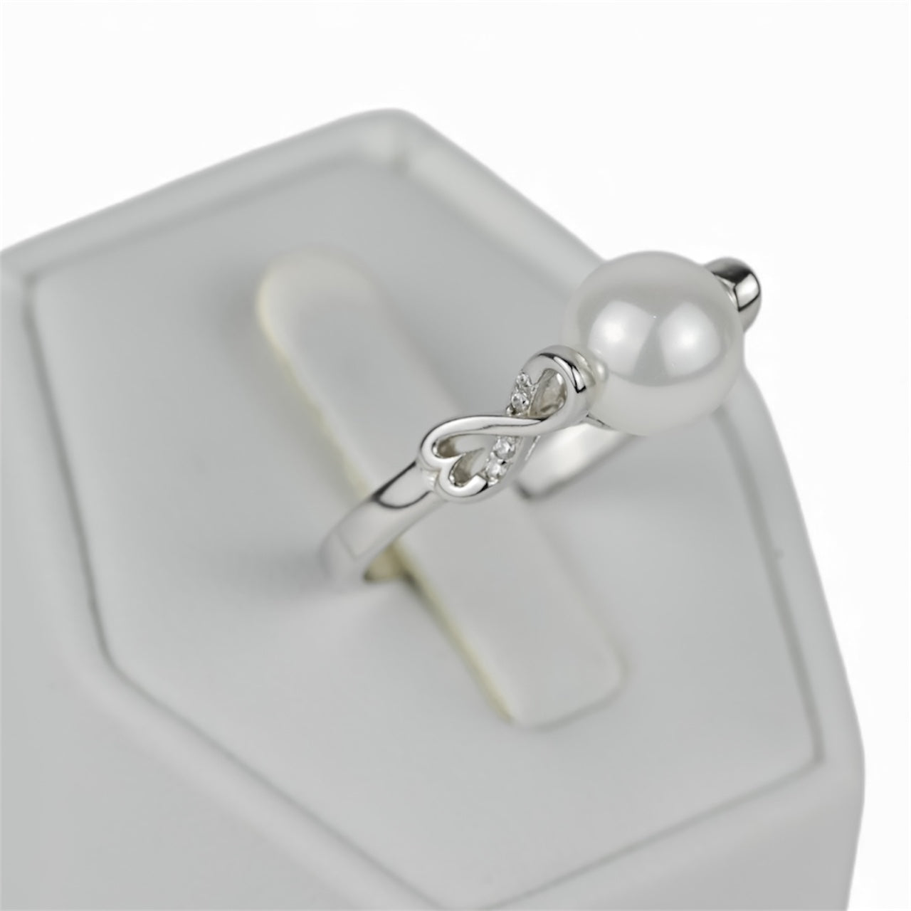 Silver Ring with Pearl