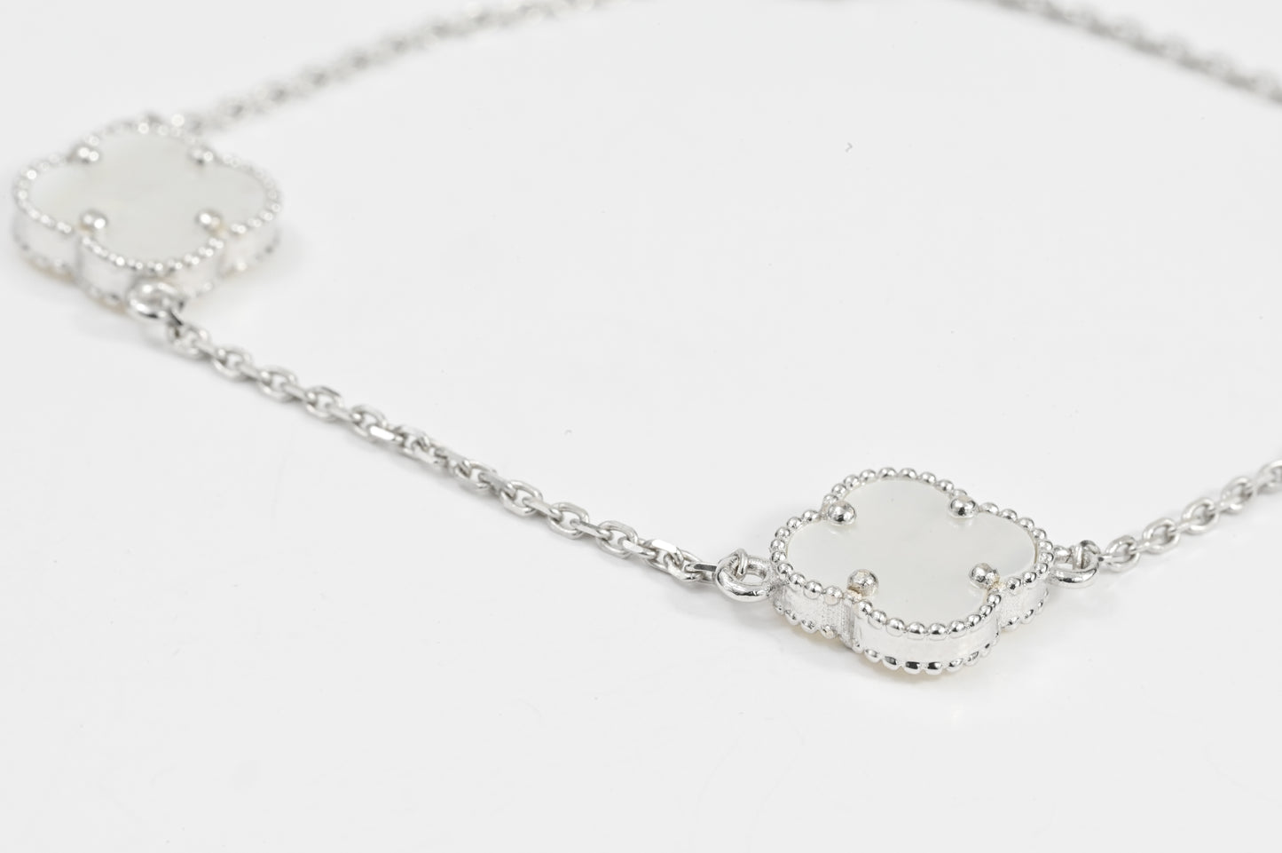 Bracelet White Gold Mother of Pearl clover