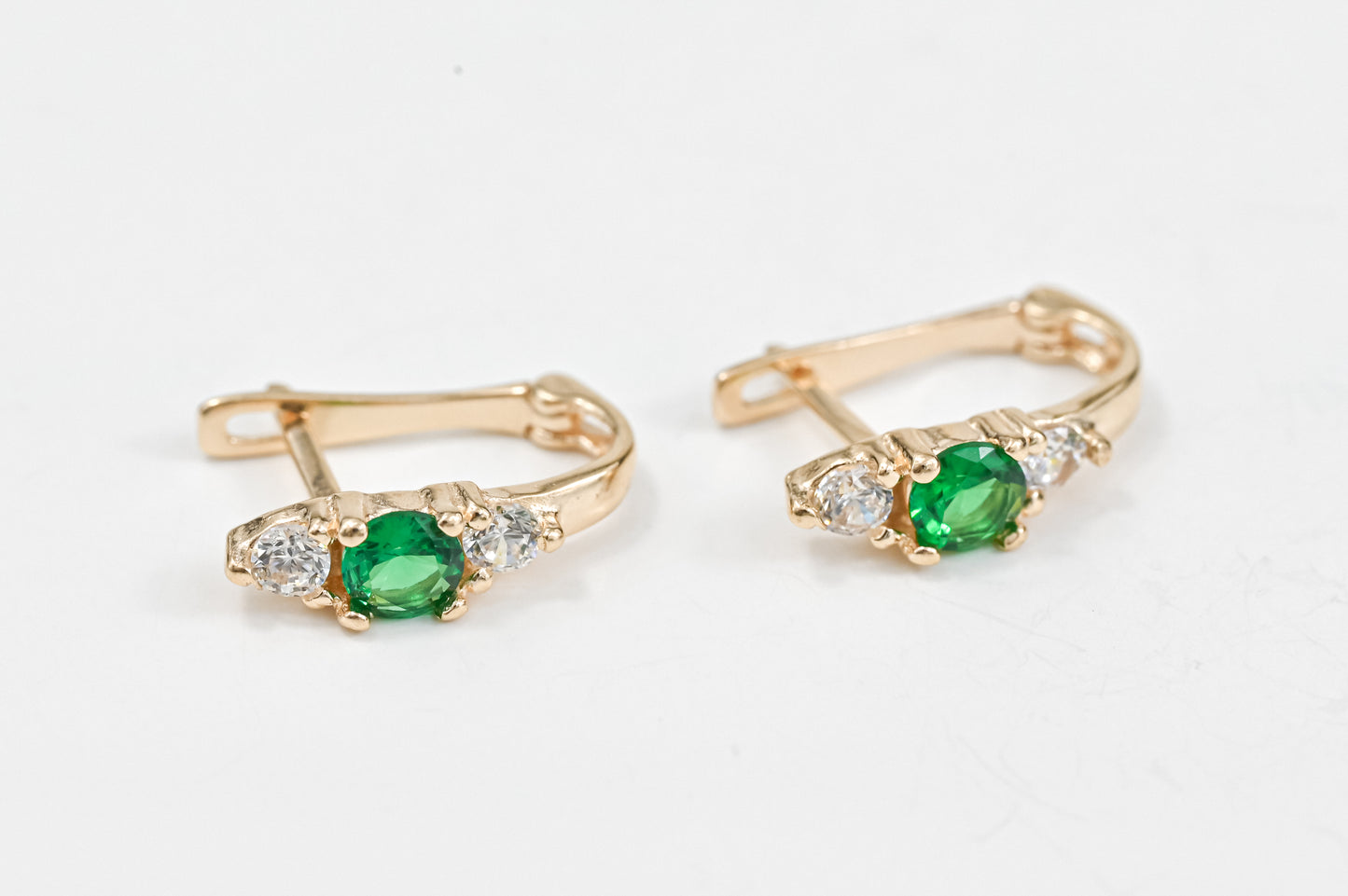 Kids Earrings Green Zirconiastones