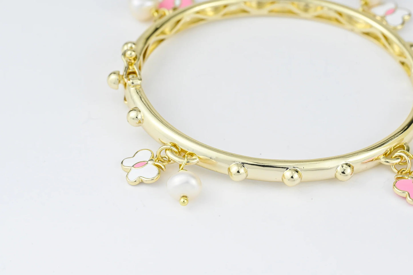 Kids Bracelet with moving Beads Gold Plated