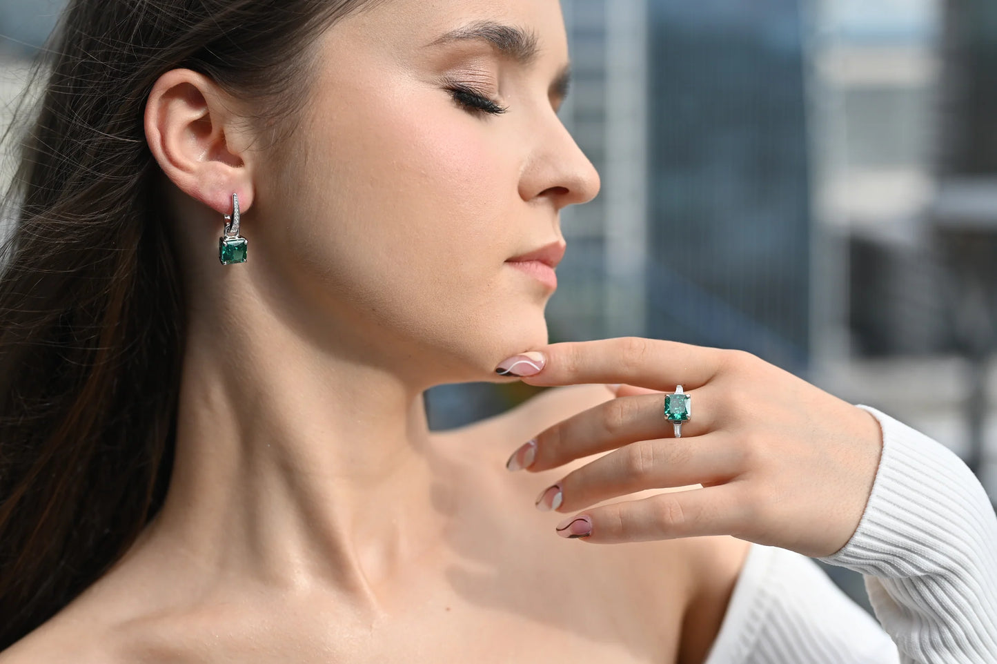 Silver Set Green Zirconia stones