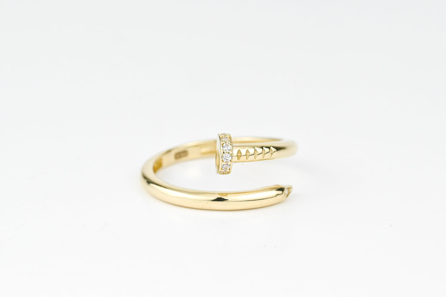 Nail Ring Yellow Gold