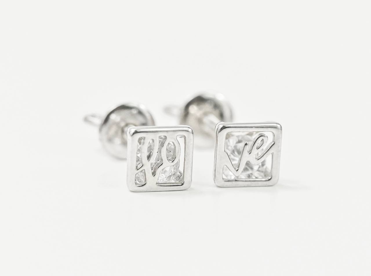 Earrings Love Heart White Gold