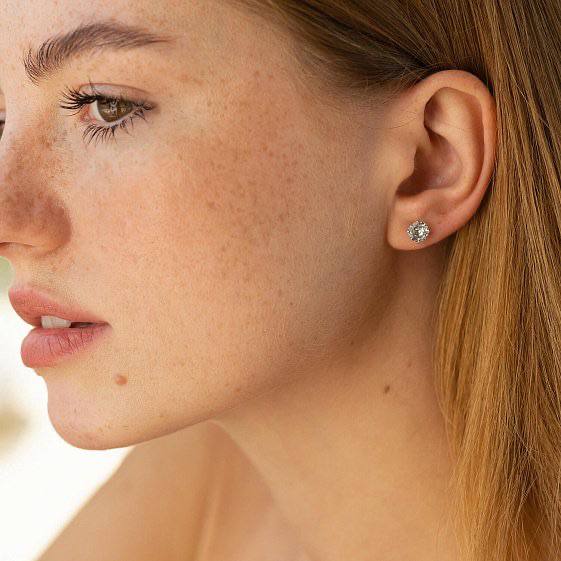 Stud Earrings with Zirconia stones