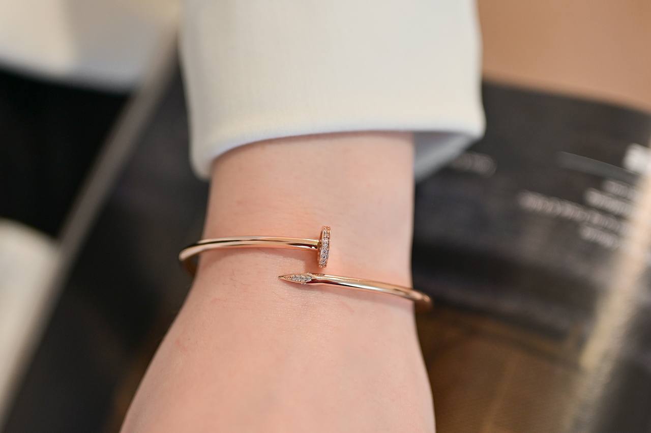 Bracelet Nail with Zirconia stones