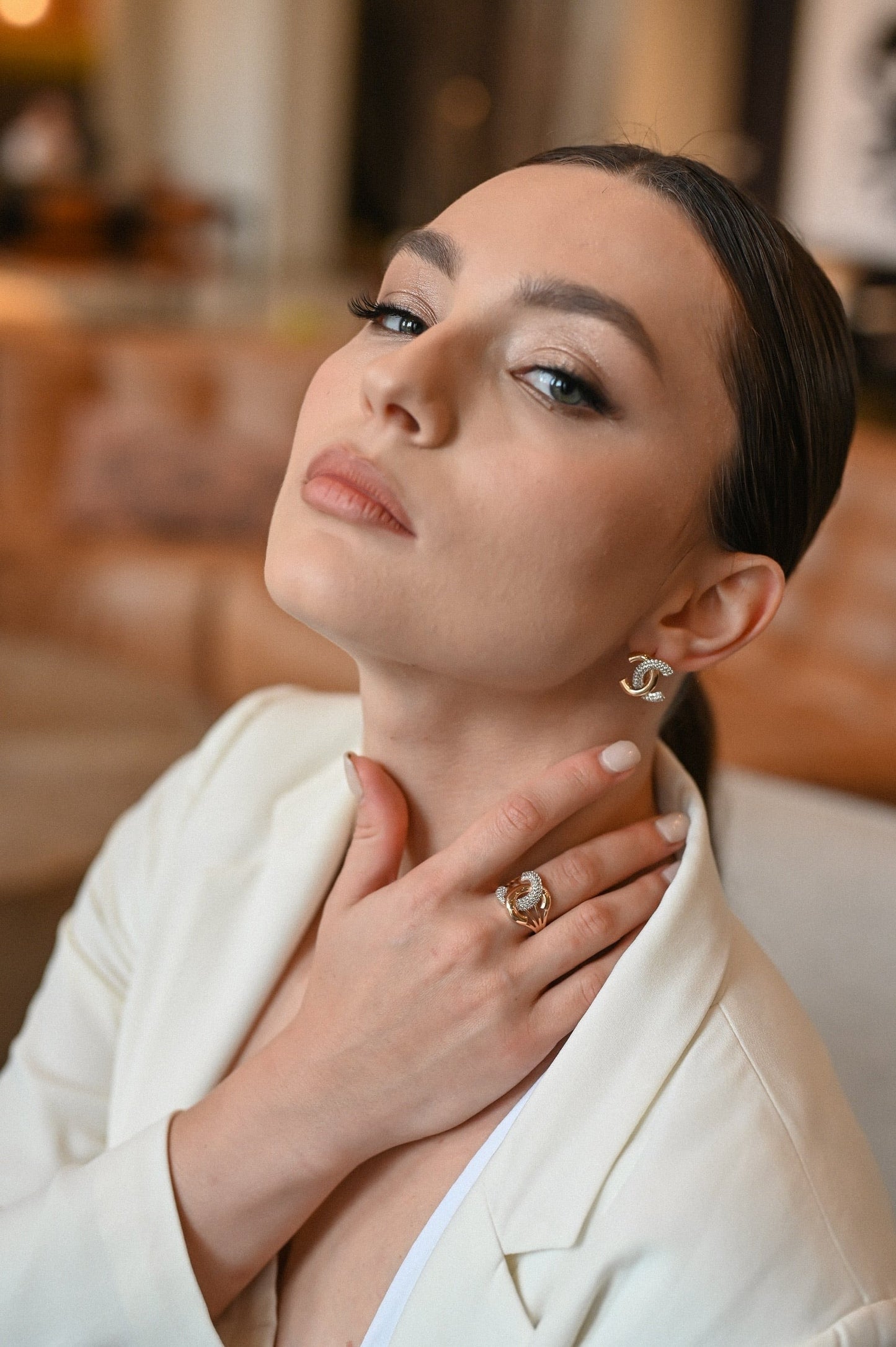 Ring with Zirconia stone