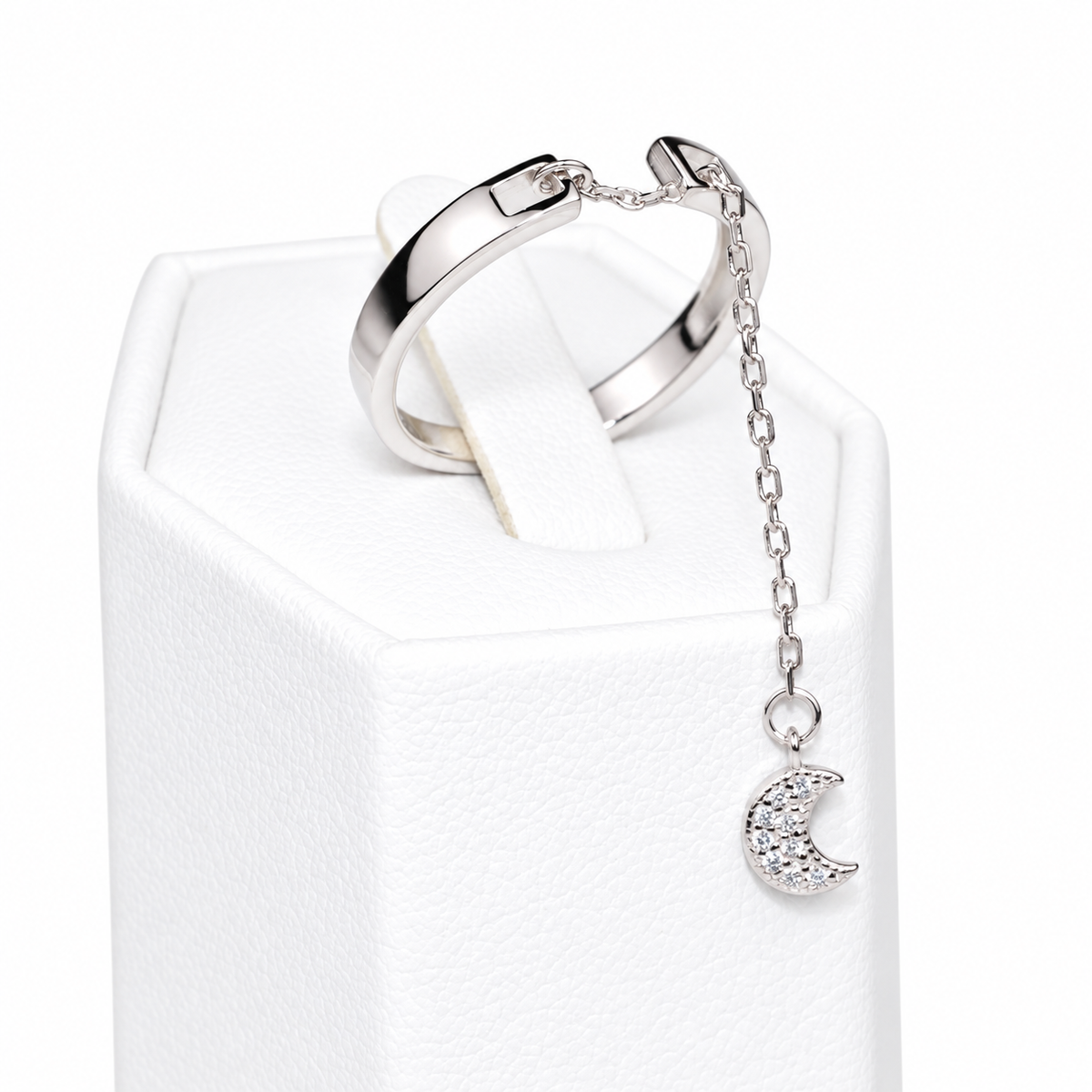 Silver Ring Moon