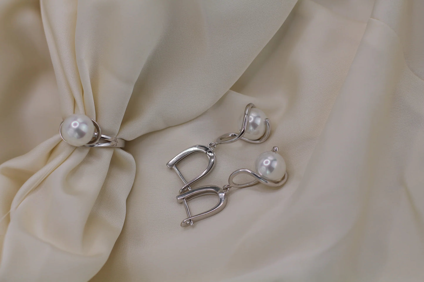 Silver Set White pearl