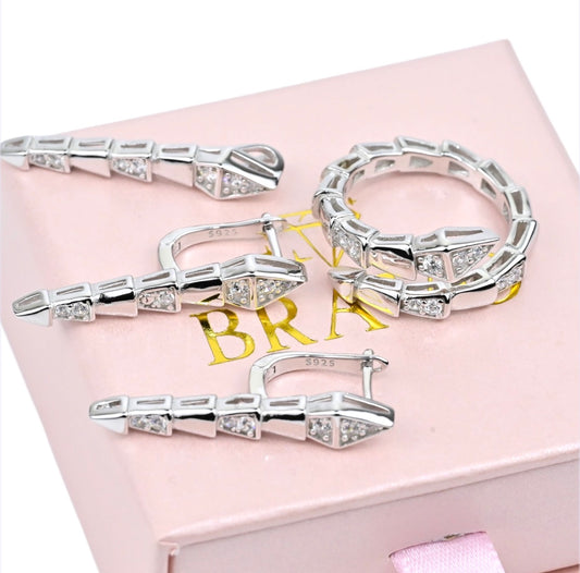Silver Onyx Snake Set