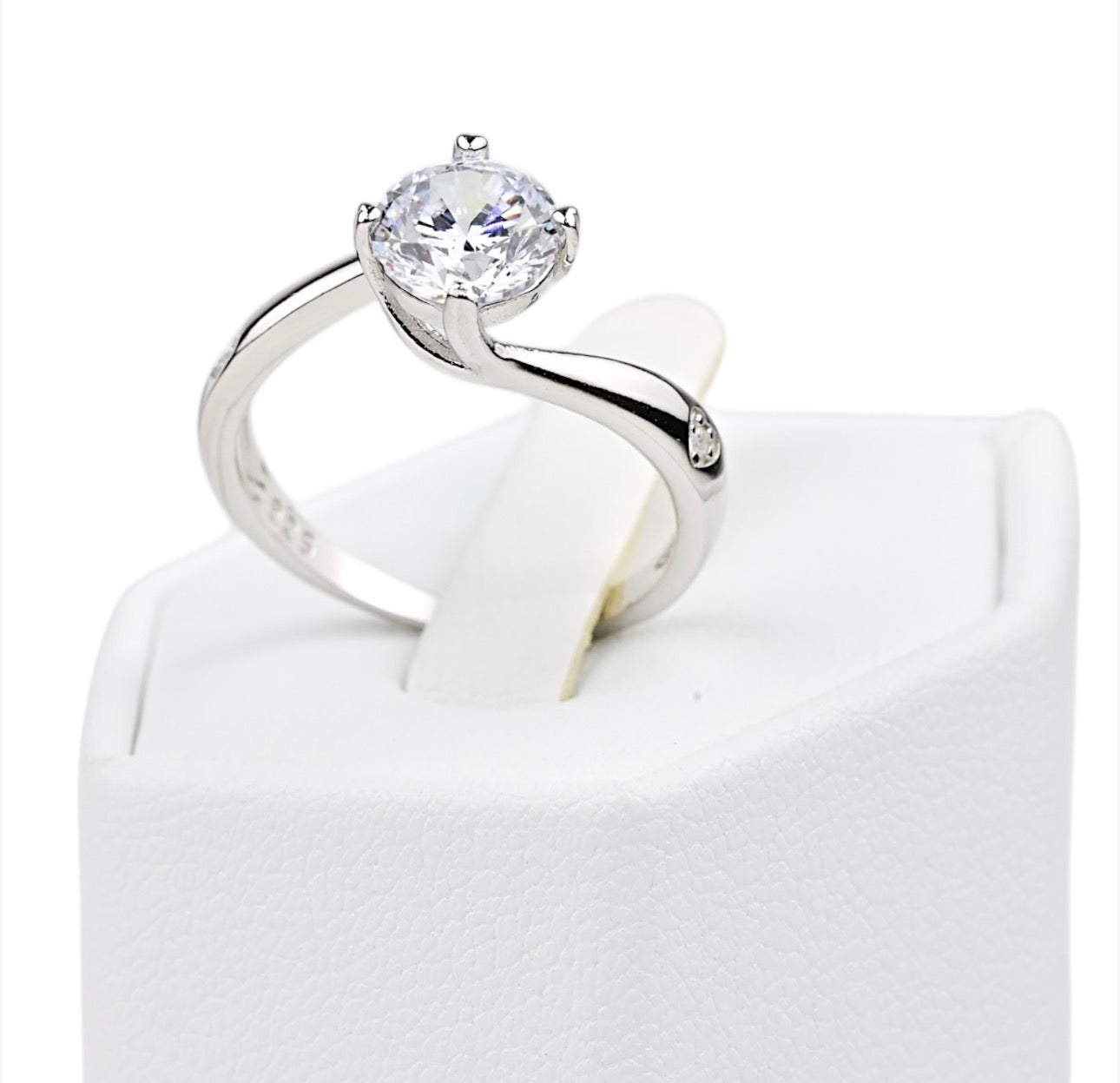 Silver Ring with Zirconia stone