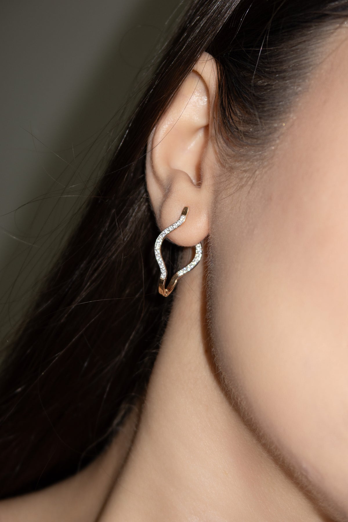 Earrings with Zirconia stones