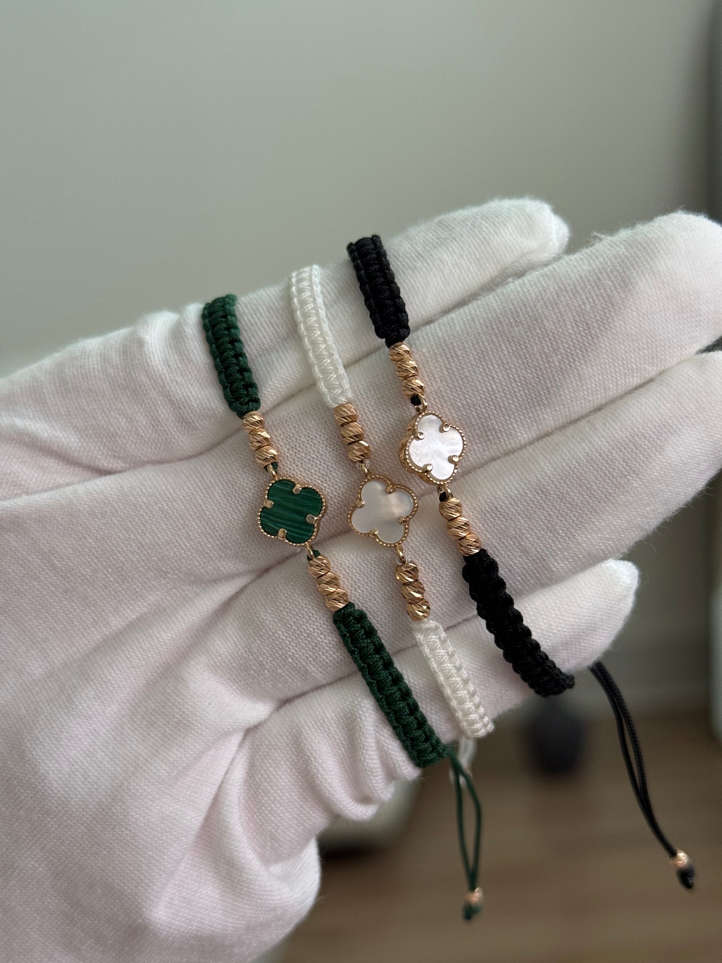 White Thread Bracelet Clover  Mother of Pearl