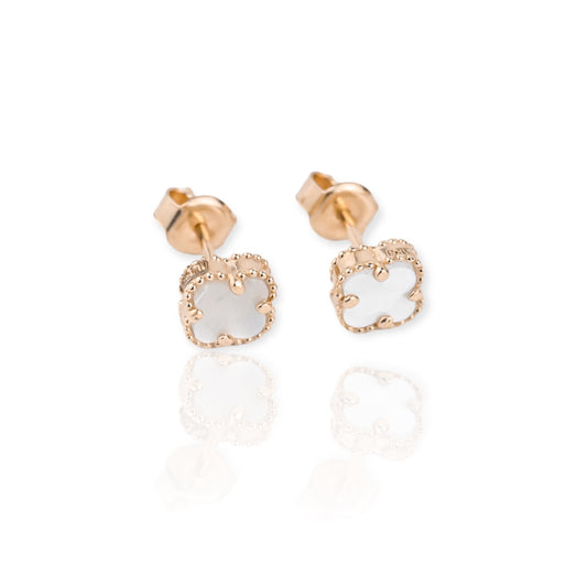 Stud Earrings Mother of Pearl clover
