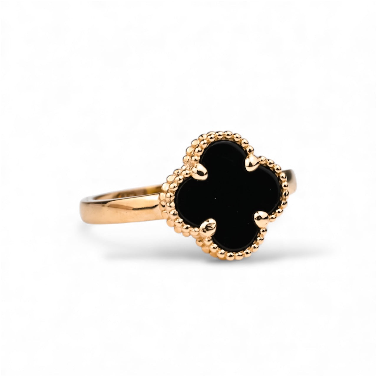 Ring Onyx Clover