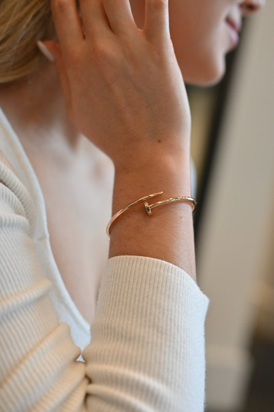 Rose Gold Bracelet Nail