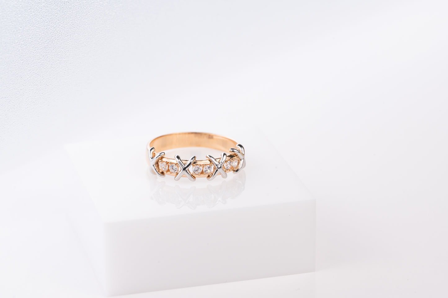 Rose Gold 585(14K) Ring with Zirconia stones (White Gold 585 Inlay)
