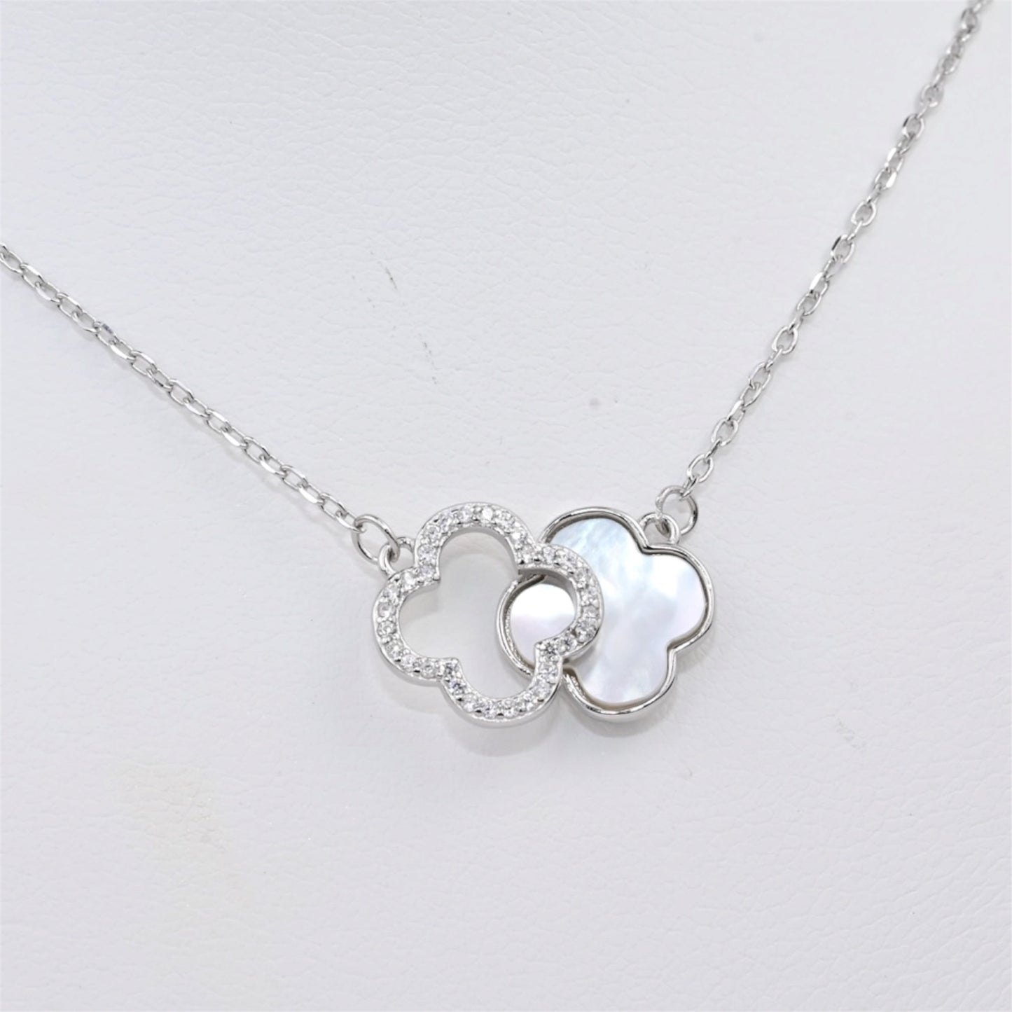 Silver Necklace with Mother of Pearl Pendant