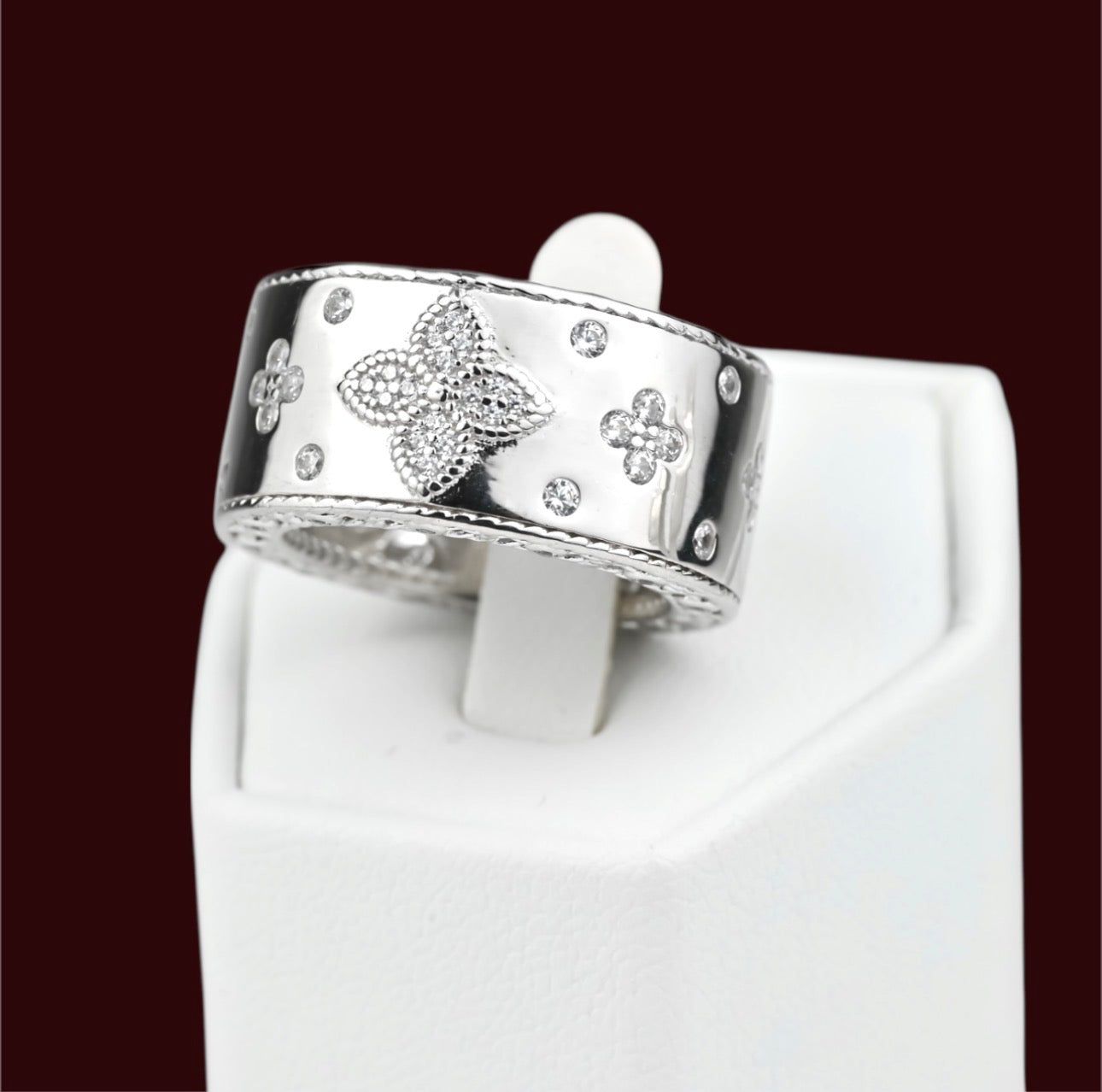 Silver Set Flowers Earrings and Ring