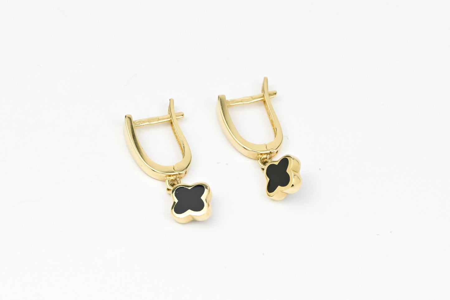 Earrings Black Flower Enamel