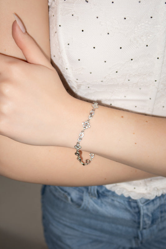 Silver Bracelet with Zirconia stones Hearts