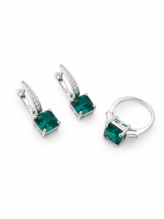 Silver Set Green Quartz