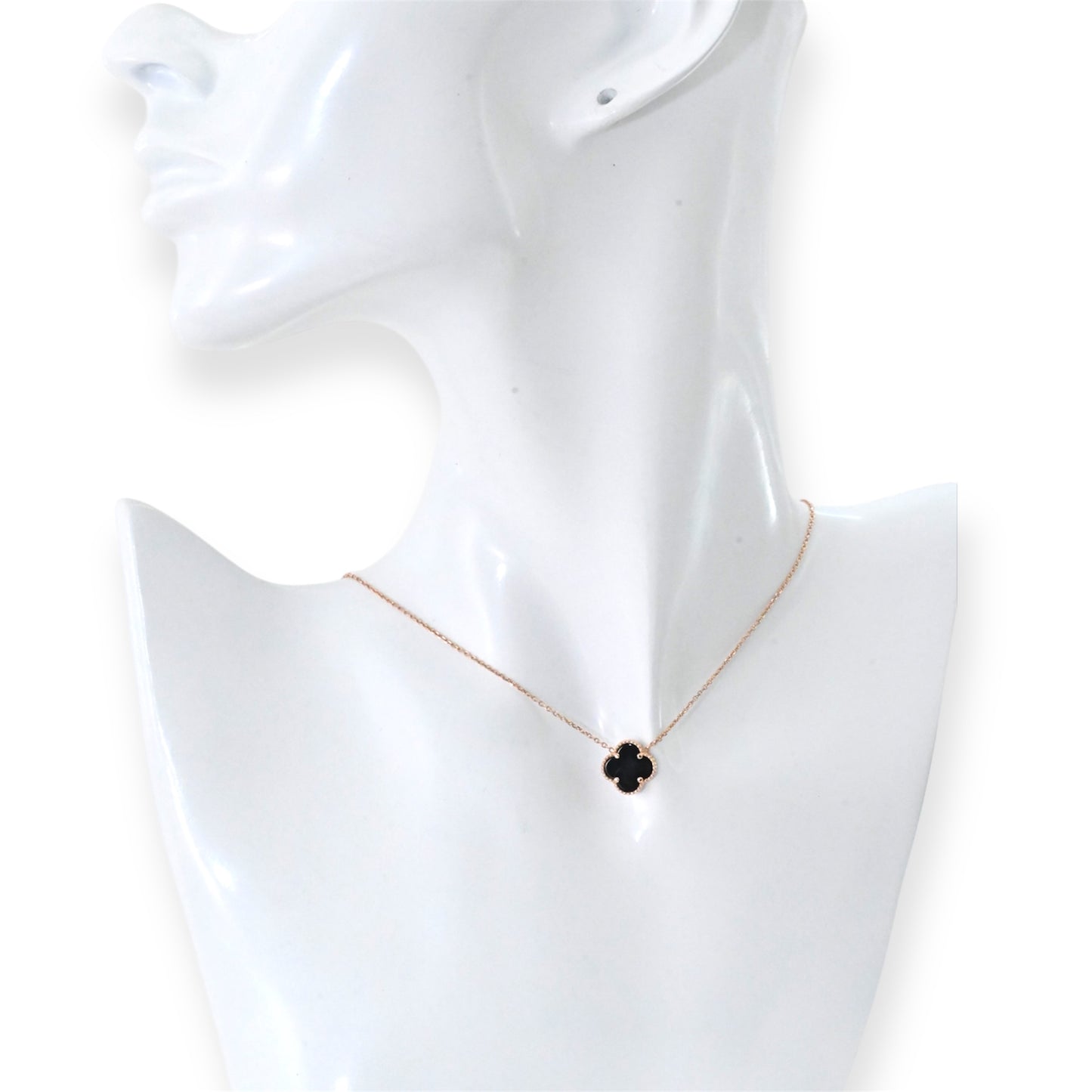 Necklace Onyx Clover