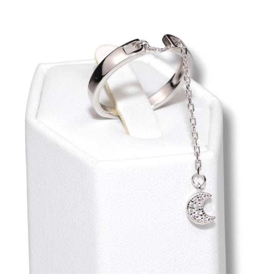 Silver Ring Moon