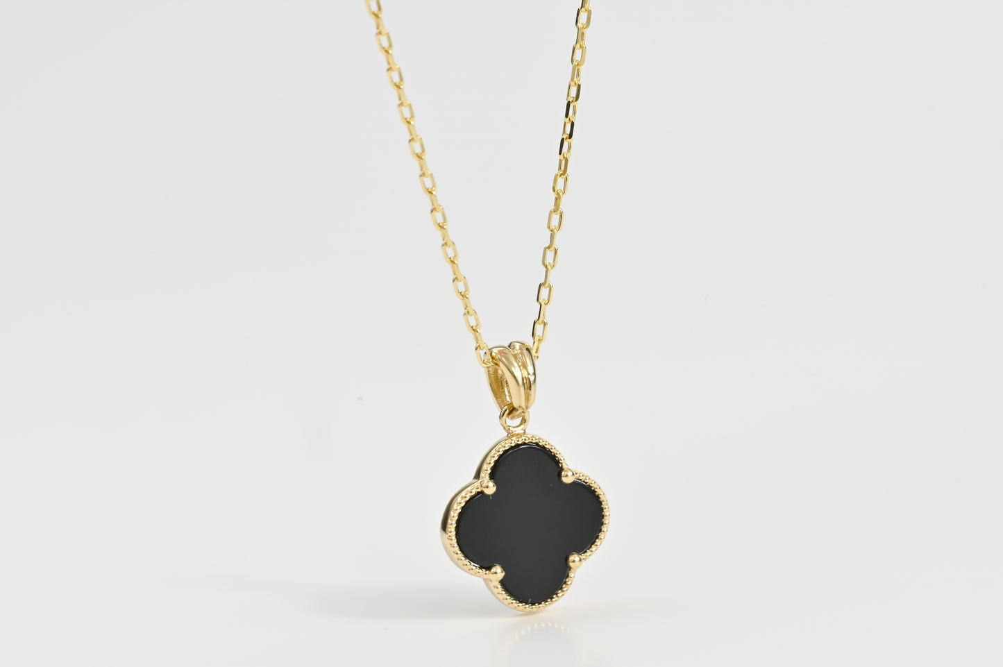 Necklace Clover Onyx