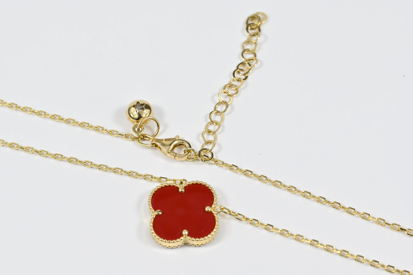 Necklace Red clover