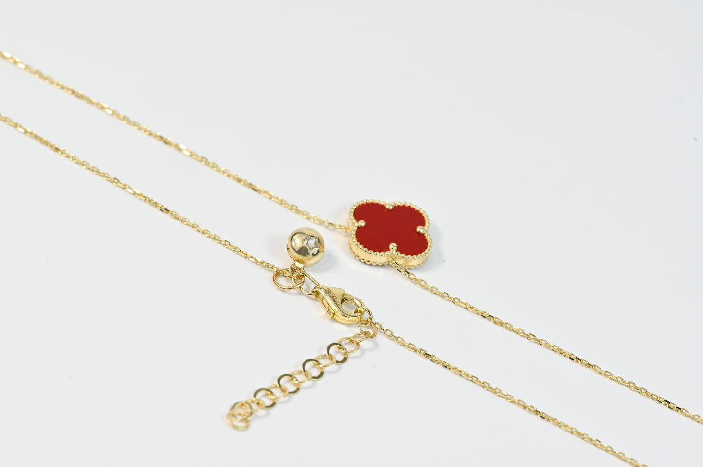 Necklace Red clover