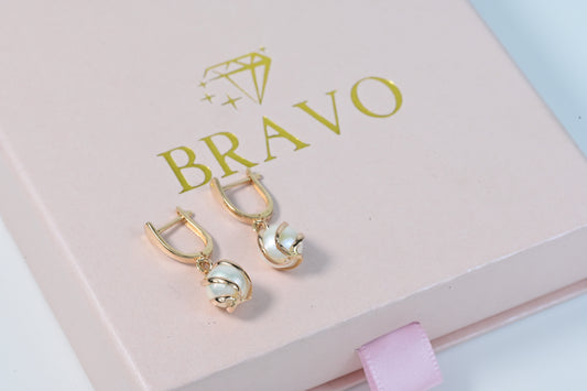 Dangle Earrings Balls with Pearl