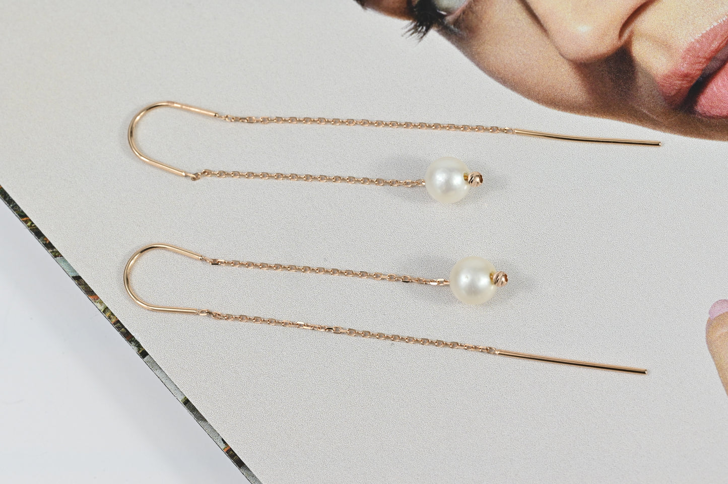 Thread Earrings Pearl