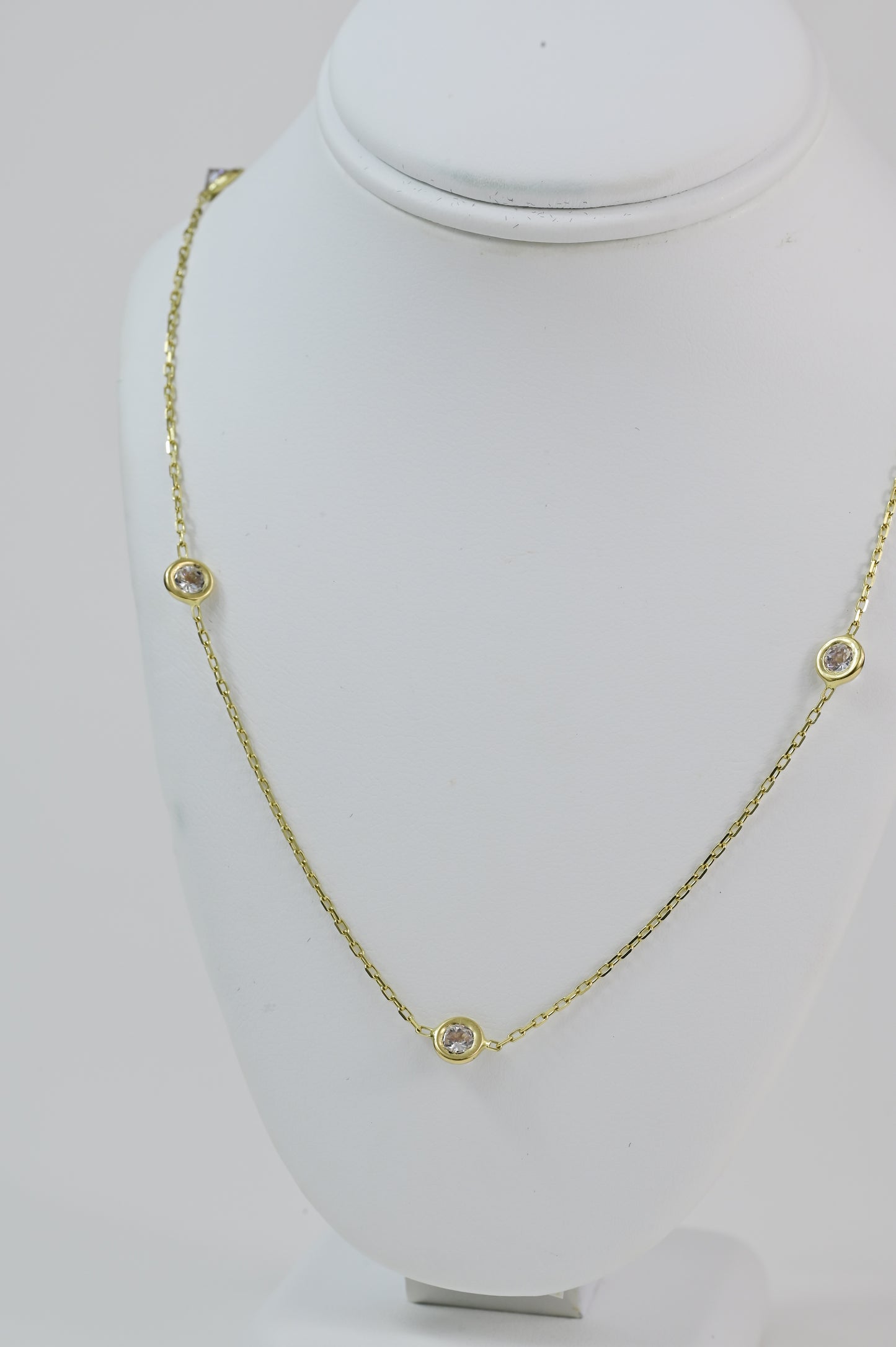 Necklace Yellow Gold with Zirconia stones