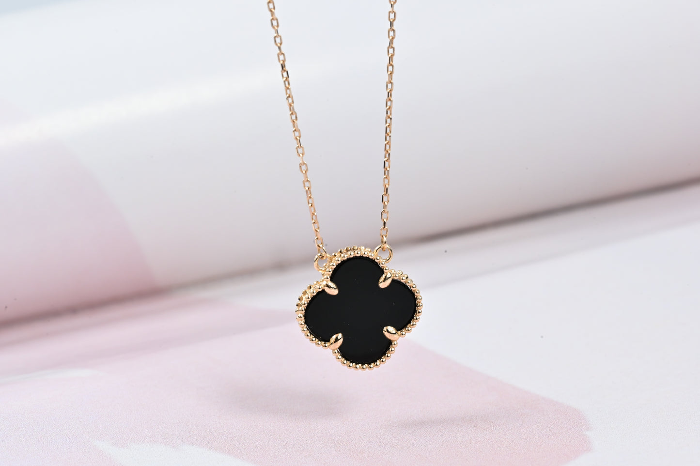 Onyx clover Necklace