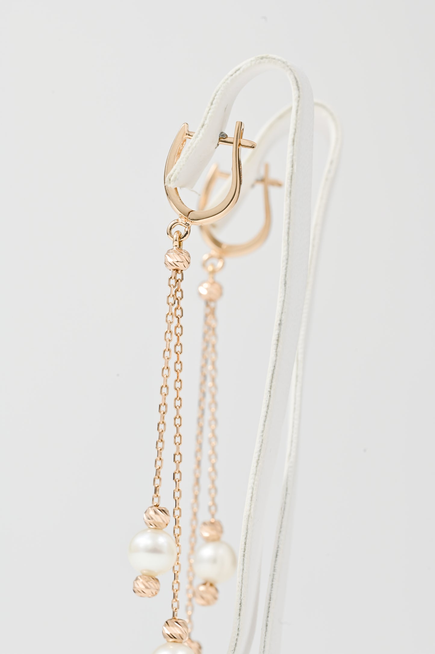 Dangle Earrings White Pearl