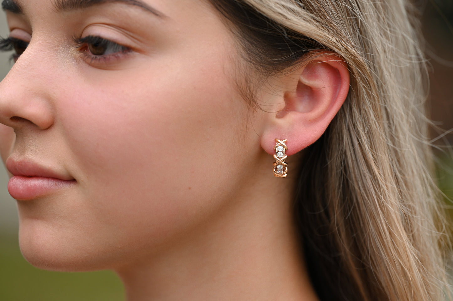 Earrings with Zirconia stones
