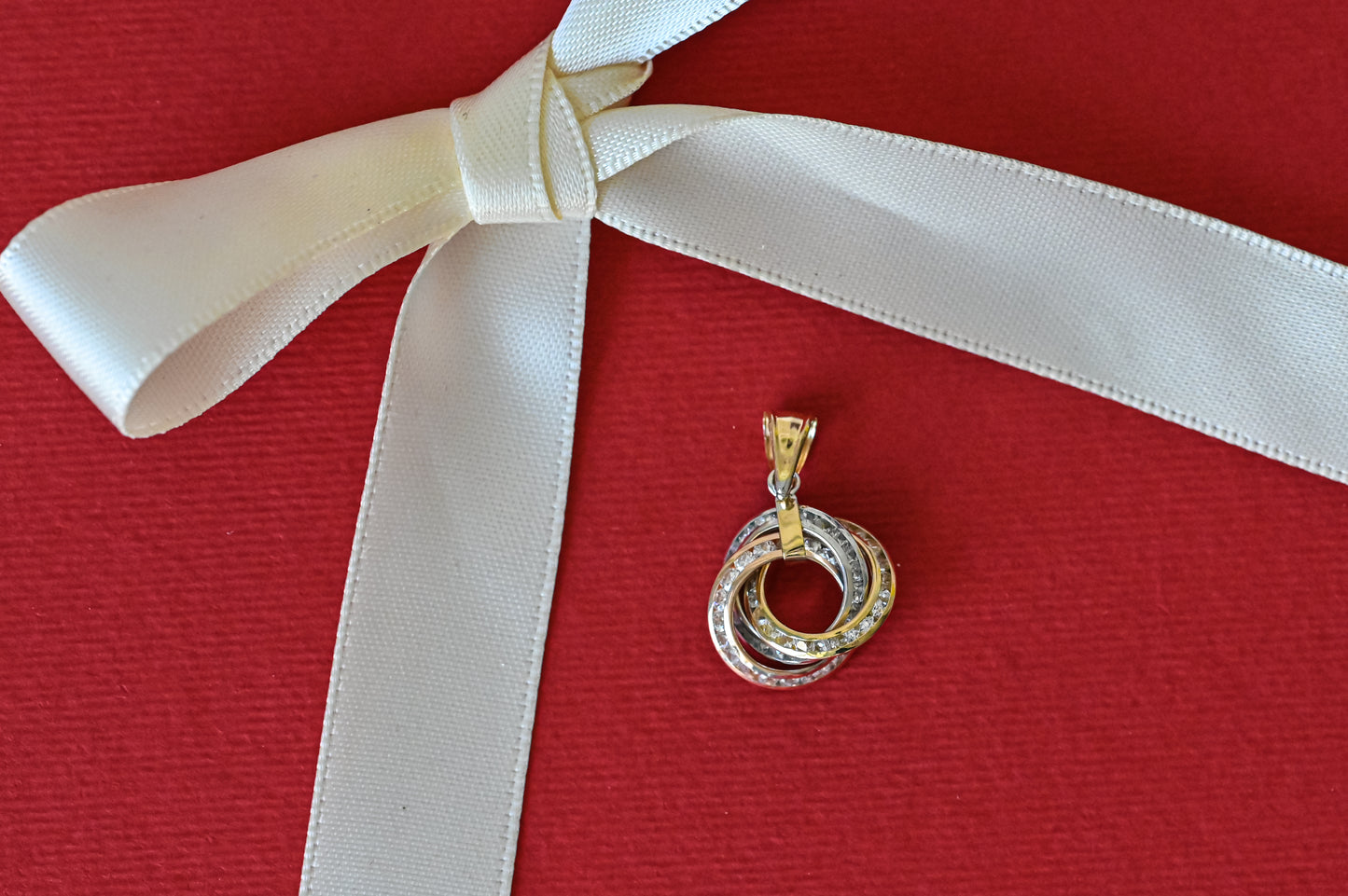 Pendant Circle