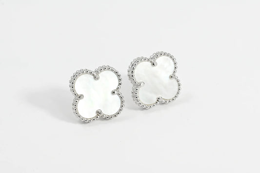 Stud Earrings Mother of Pearl