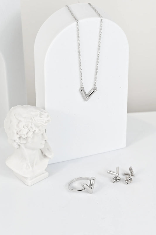 Silver Set of jewelry "V"