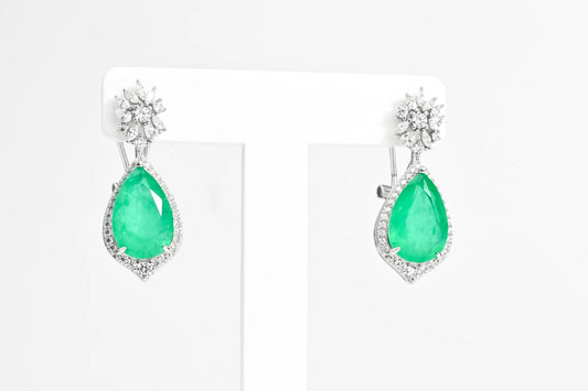 Silver Earrings Elegant Green stone