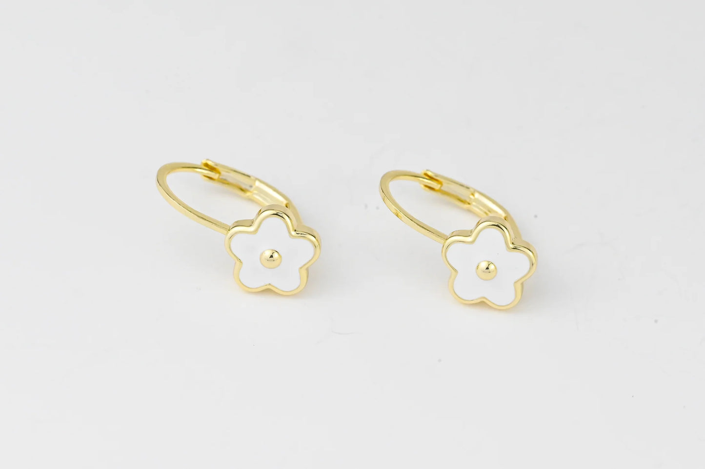 Kids Earrings White Flowers Gold Plated