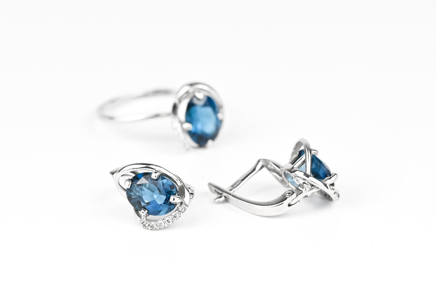 Set Blue Topaz