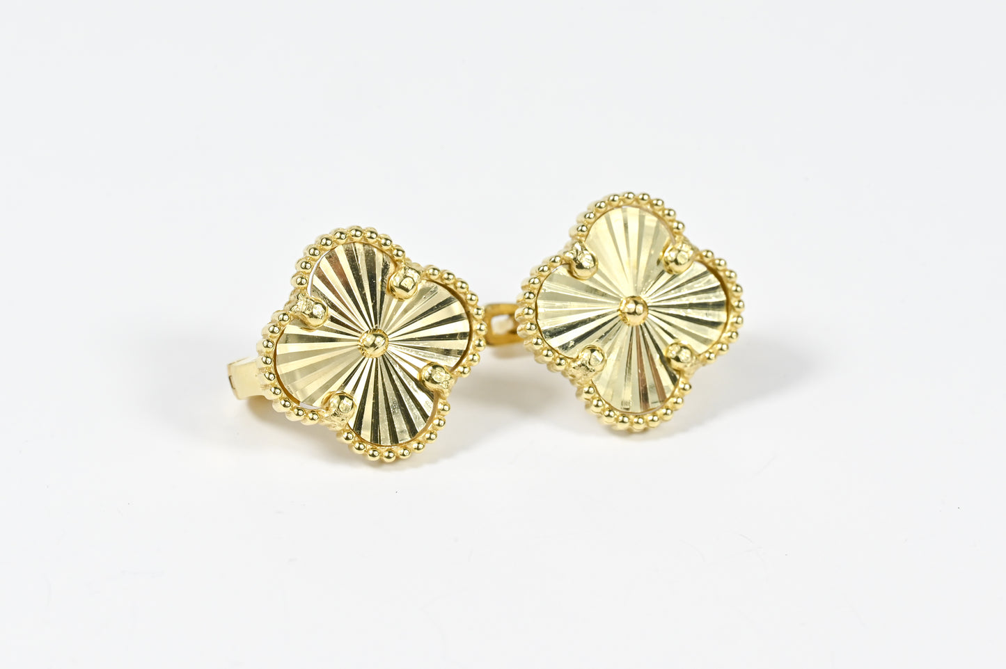 Yellow Gold clover Earrings