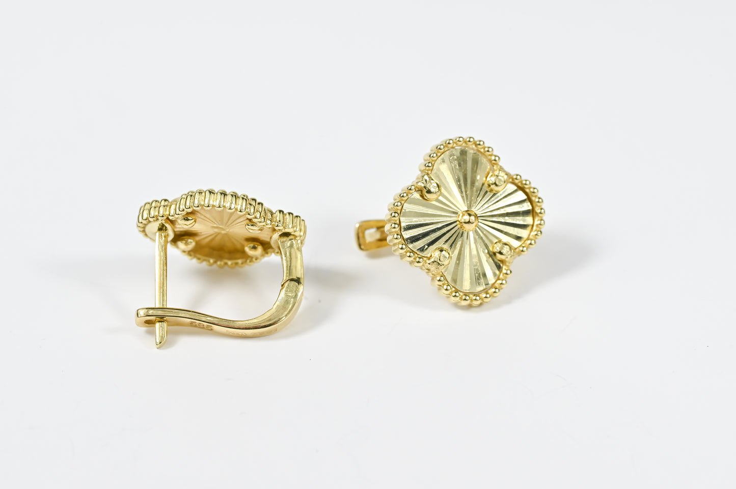 Yellow Gold clover Earrings