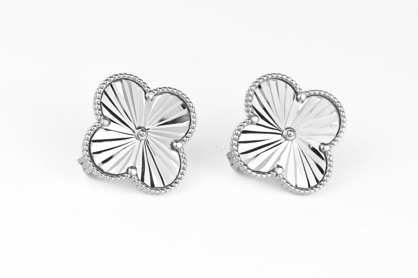 Silver clover Earrings